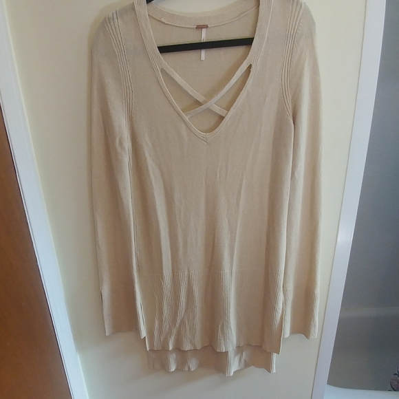 Free People Criss-Cross Front Knit Tunic Sweater - Picture 3 of 10